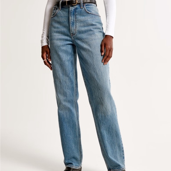 Abercrombie 90s Straight Ultra High Rise Size 24 00 Short - Picture 6 of 7